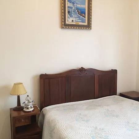 Quarto Duplo 30km Fatima Δωμάτια σε οικογενειακή κατοικία